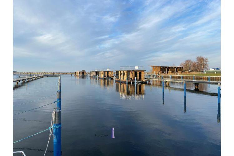 Hausboot Fjord Baltica Mit Dachterrasse In Barth Hotel Kültér fotó
