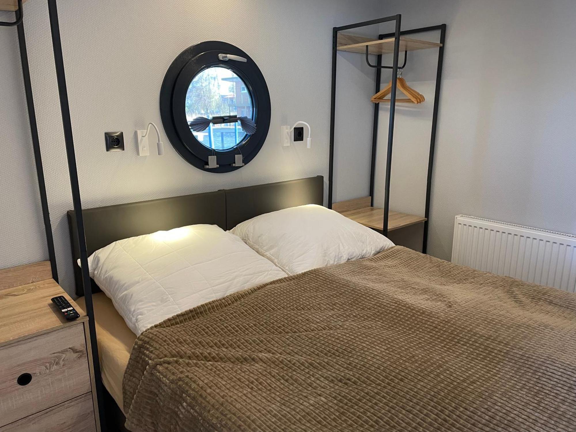 Hausboot Fjord Baltica Mit Dachterrasse In Barth Hotel Kültér fotó